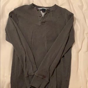 Tommy Hilfiger long sleep too size small